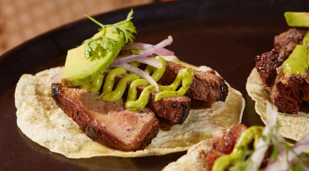 tacos auténticos en restaurante mexicano en Cartagena